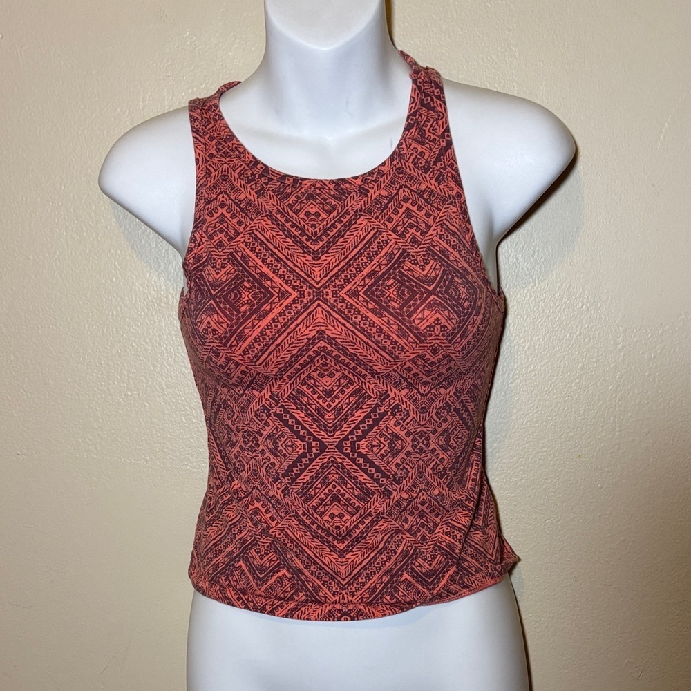 Women’s Coral Patterned Racerback Tank Top